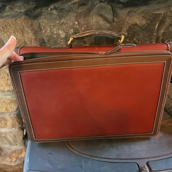 Luxury Brand Mark Cross Leather Briefcase - Picture 5 of 14